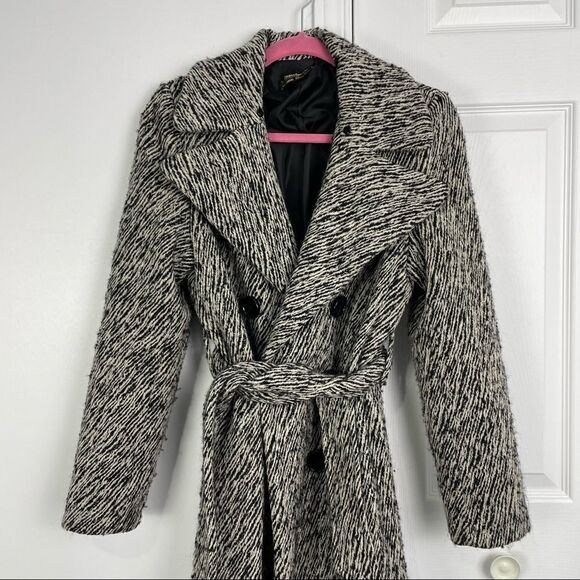 Rinascimento Double Breasted Black and White Wool Blend Coat - Picture 10 of 16